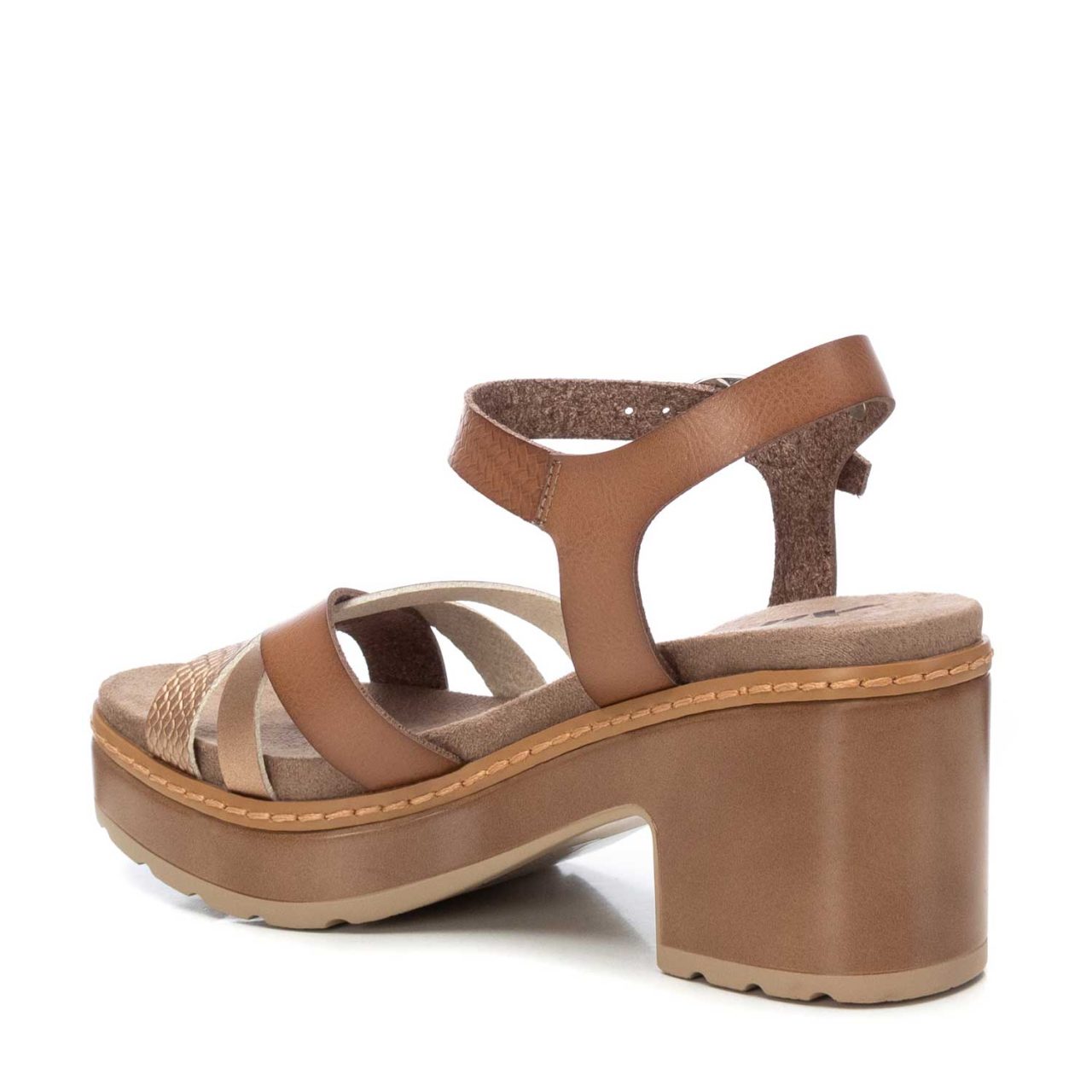 1901414-Sandalia-Climena-Taupe-Xti_04.jpg